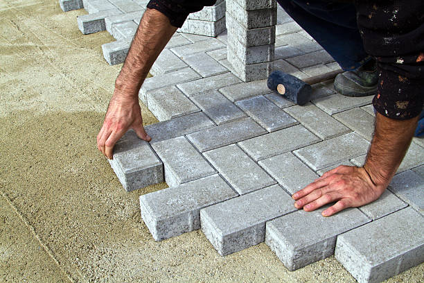 Best Driveway Paving Contractor  in Pleasant Run, OH